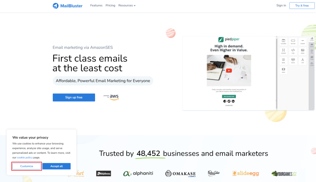 Click 'Cookie Policy' to view the policy page, 'Customize' to select your preferences, or 'Accept All' to agree to all cookies.